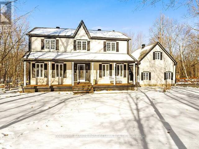 208 BAY ROAD Rideau Lakes Ontario, K0G 1L0