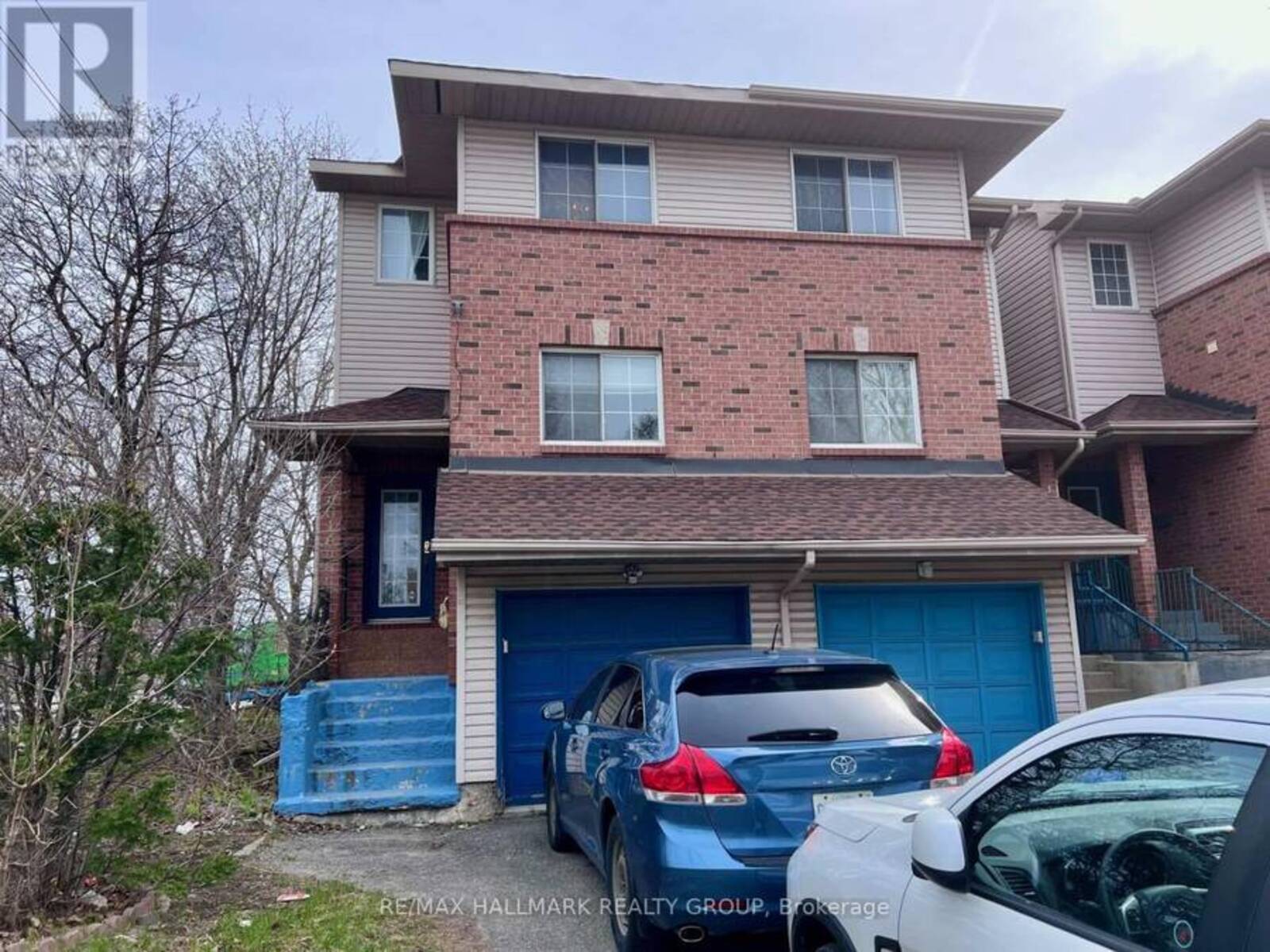 1901 HAMPSTEAD PLACE, Ottawa, Ontario K1V 1B3