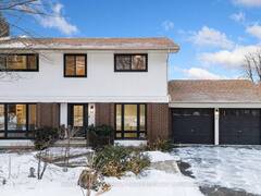 5 RUTHERFORD CRESCENT Ottawa Ontario, K2K 1N1