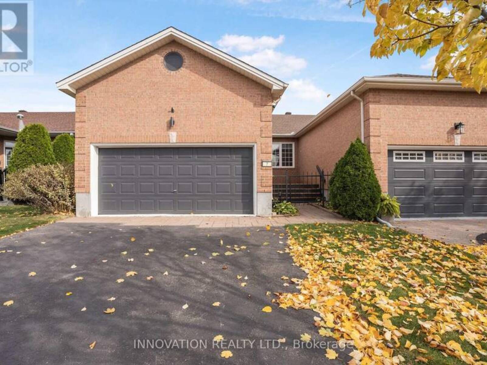 7 EILEEN CRESCENT, Ottawa, Ontario K2S 1M3