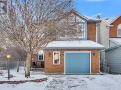 32 FORESTVIEW CRESCENT Ottawa Ontario, K2H 9P6