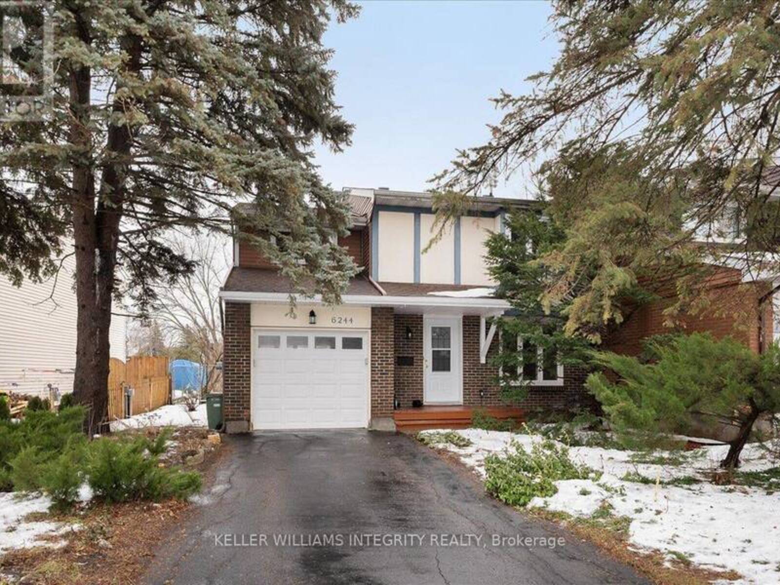 6244 PADDLER WAY, Ottawa, Ontario K1C 2E7