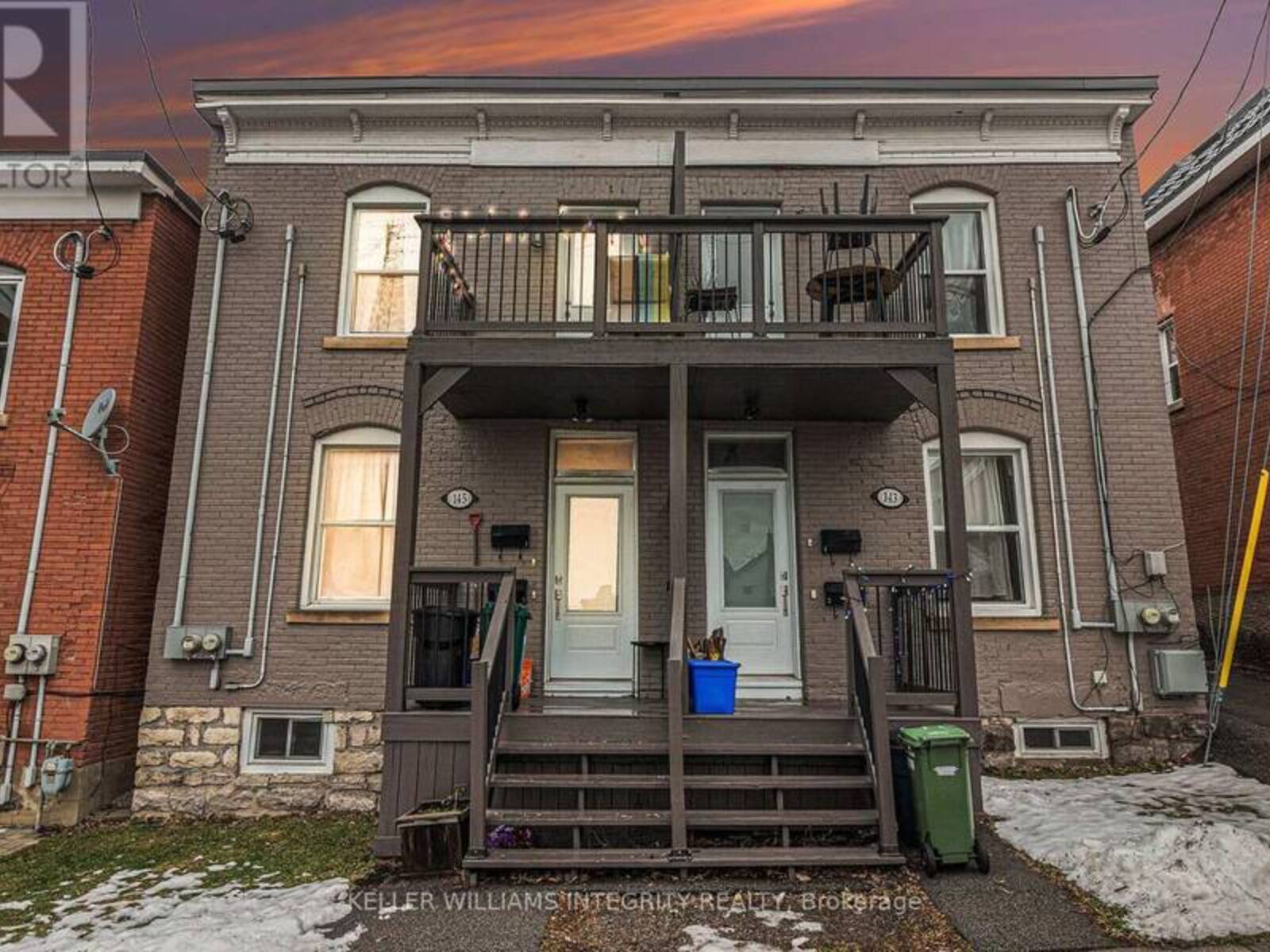 1&2 - 145 ECCLES STREET, Ottawa, Ontario K1R 6S7