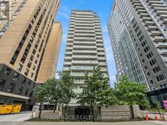 1010 - 111 CHAMPAGNE AVENUE S Ottawa Ontario, K1S 5V3