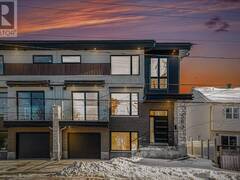 583 CODD'S ROAD N Ottawa Ontario, K1K 2G6