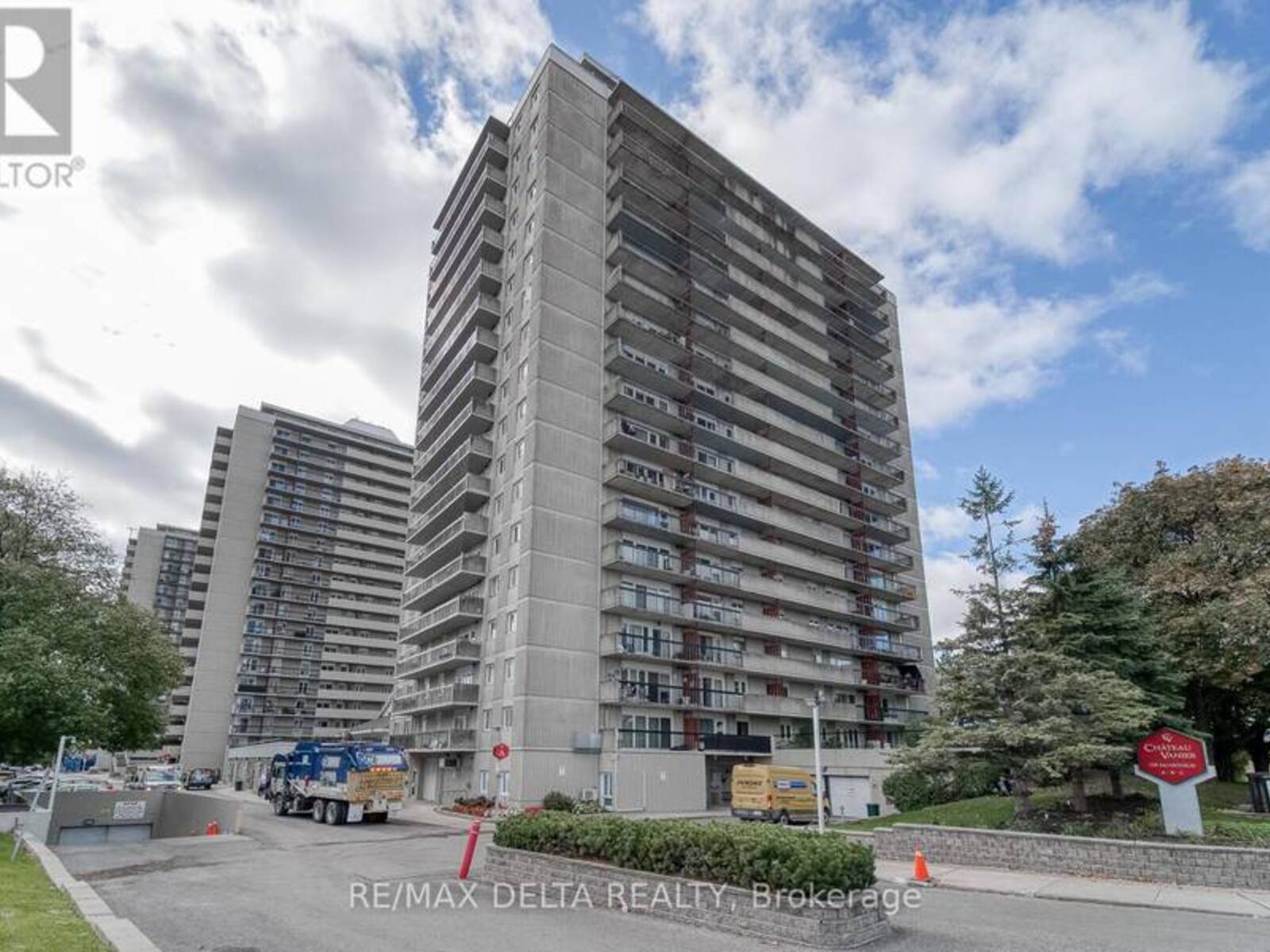 PH6 - 158A MCARTHUR AVENUE, Ottawa, Ontario K1L 7E7