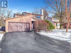 1797 DES ARBRES STREET Ottawa Ontario, K1E 2T7