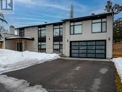 3 BRIDLE COURT Ottawa Ontario, K1V 9Y3