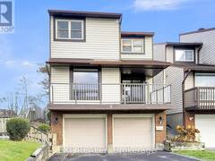 8 HENFIELD AVENUE Ottawa Ontario, K2J 1J8