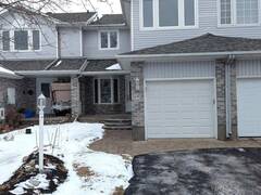 32 WHALINGS CIRCLE Ottawa Ontario, K2S 1S4