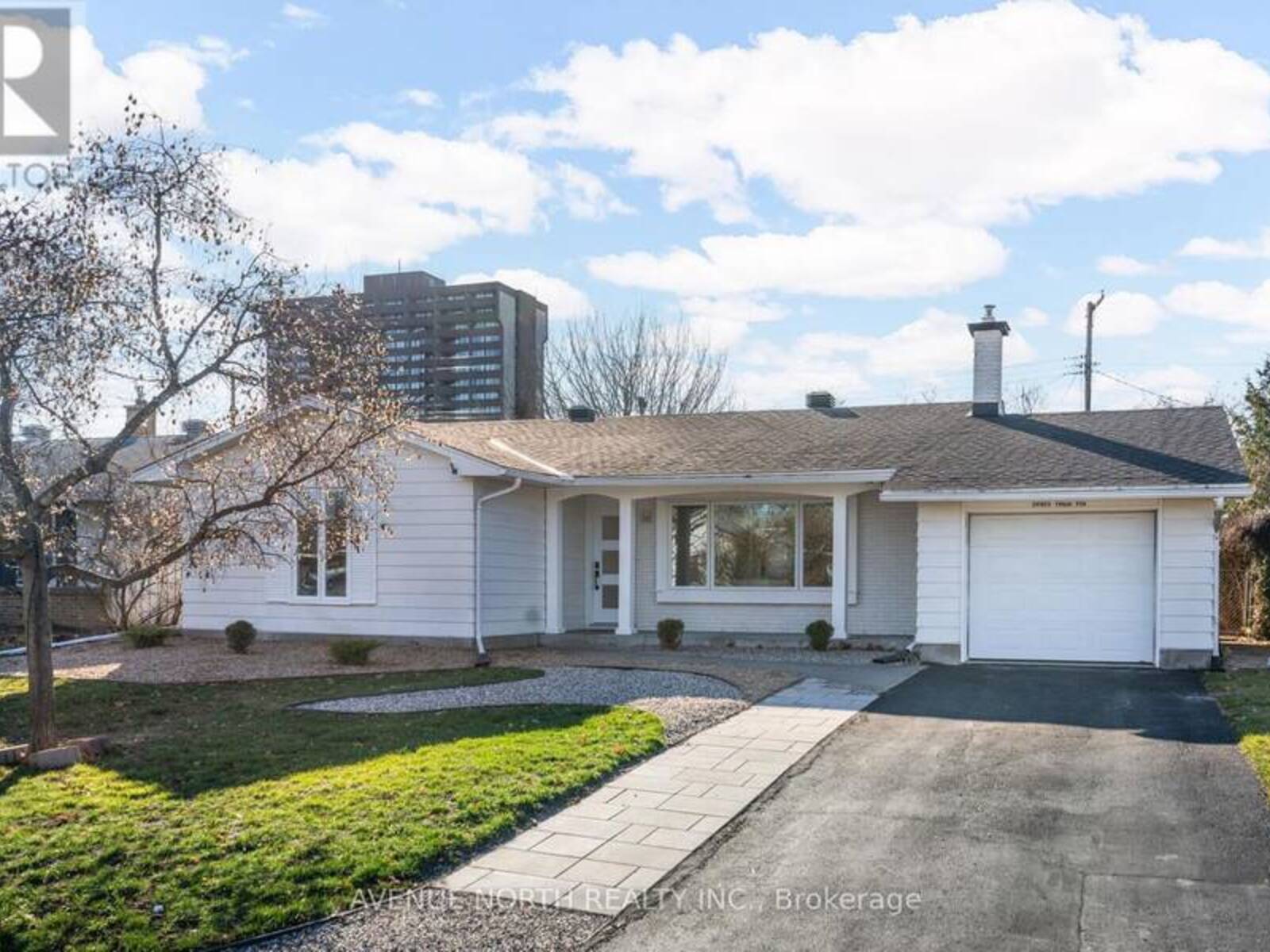 3310 KODIAK STREET, Ottawa, Ontario K1V 7S8