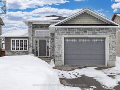 75 SETTLEMENT LANE Russell Ontario, K4R 0A4