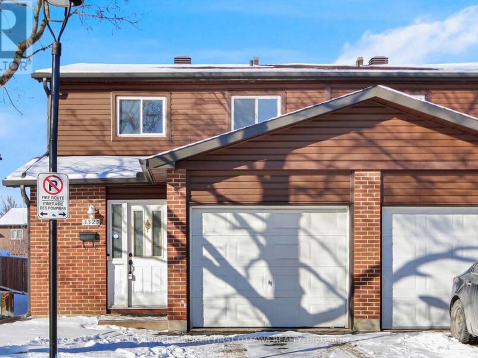 3323 HOGARTH AVENUE, Ottawa, Ontario K1T 1S6