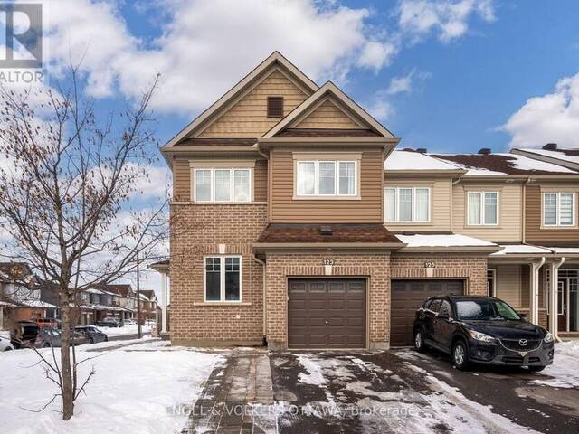 123 YELLOWCRESS WAY Ottawa Ontario, K4A 1C1