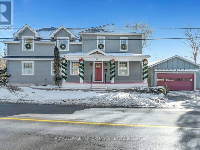 93 CRAIG STREET Russell Ontario, K4R 1A2 - 3 Bedrooms Waterfront Home For sale