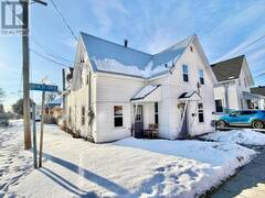 174 QUEEN STREET S Renfrew Ontario, K7V 2B1