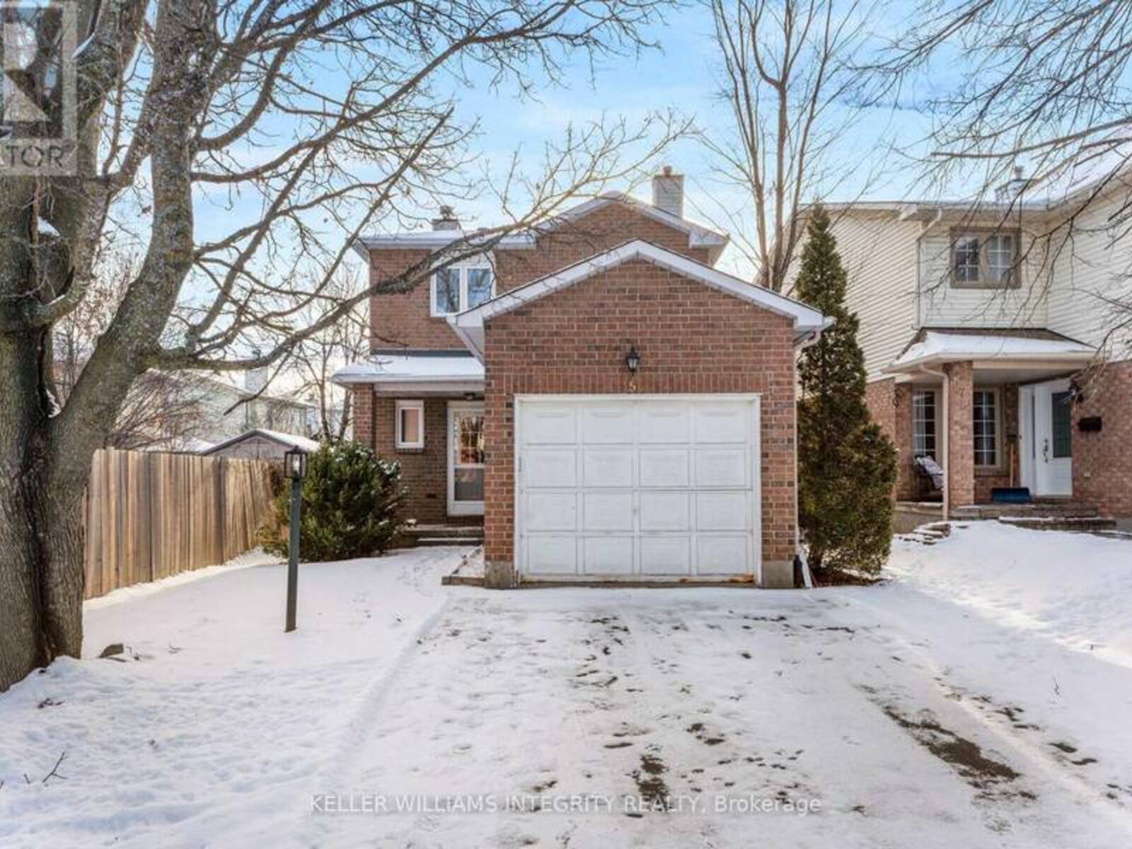 5 BOURNE STREET, Ottawa, Ontario K2J 3C4