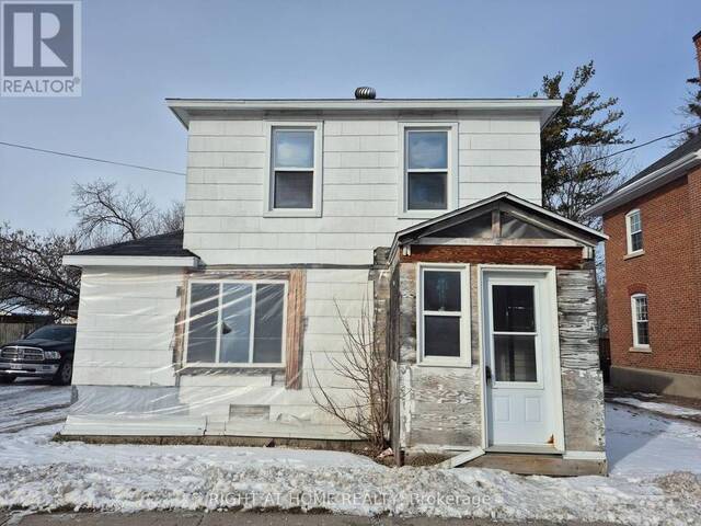 35 EDWARD STREET Arnprior Ontario, K7S 2X3