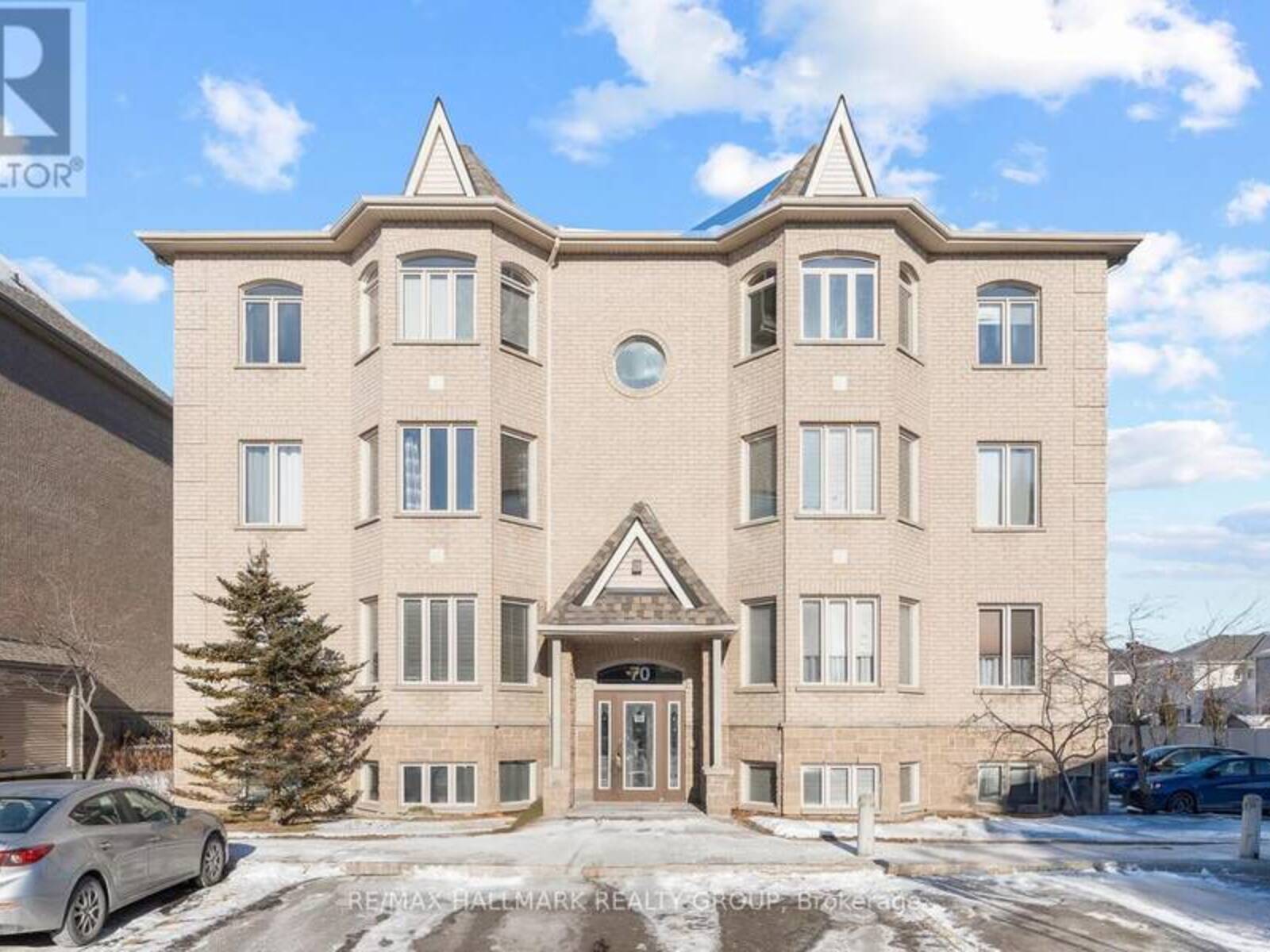 7 - 70 BRIARGATE POINT, Ottawa, Ontario K4A 0C3