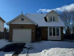 476 ROUGEMOUNT CRESCENT Ottawa Ontario, K4A 2Z5