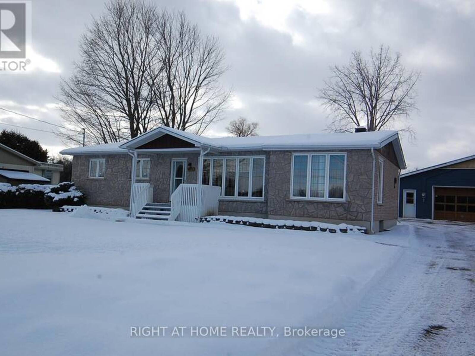 312 RAMAGE ROAD, Clarence-Rockland, Ontario K4K 1K7