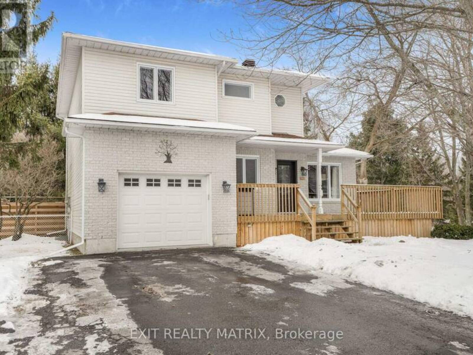 132 CORVINELLI CRESCENT, Russell, Ontario K4R 1G4