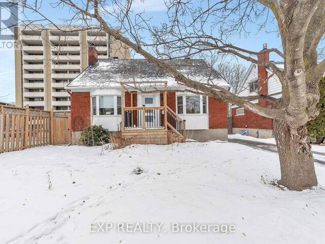 512 HARTLEIGH AVENUE Ottawa Ontario, K2B 5J6