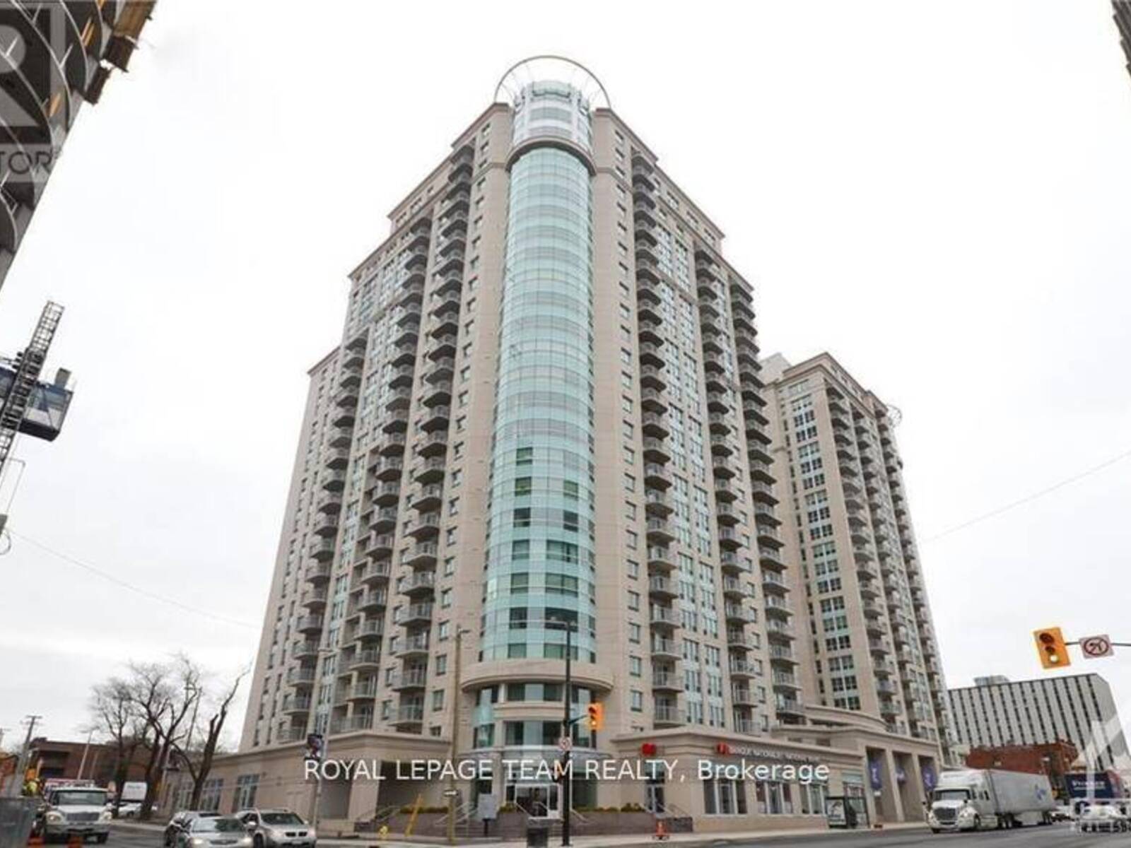 2204 - 234 RIDEAU STREET, Ottawa, Ontario K1N 0A9