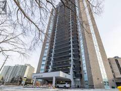 806 - 1380 PRINCE OF WALES DRIVE Ottawa Ontario, K2C 3N5