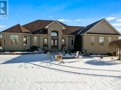 556 WEST POINT DRIVE Perth Ontario, K7H 3C7