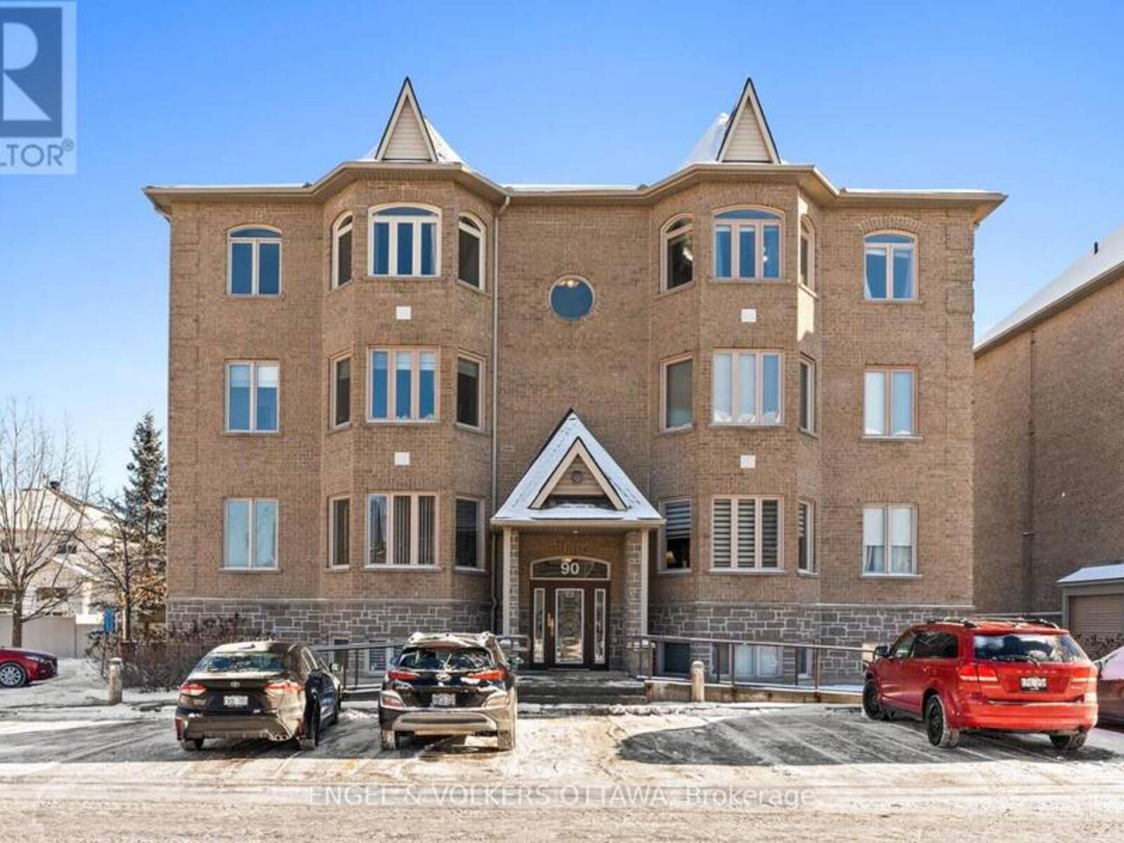 8 - 90 BRIARGATE POINT, Ottawa, Ontario K4A 0C4