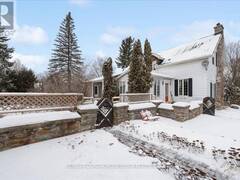 2227 OLD HIGHWAY 17 Clarence-Rockland Ontario, K4K 1K7