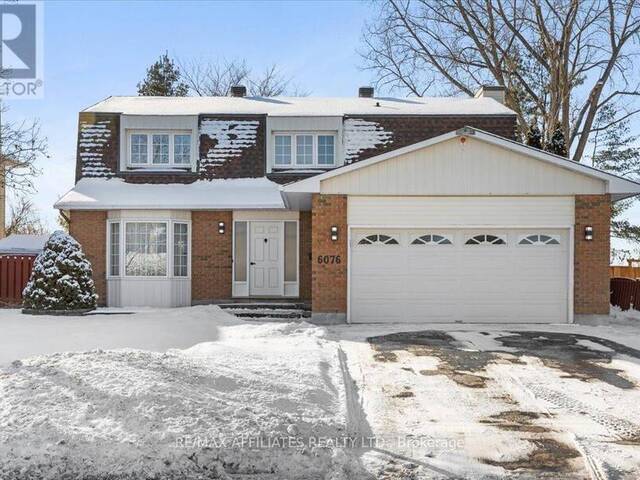 6076 VINEYARD DRIVE Ottawa Ontario, K1C 2M5 - 4 Bedrooms Home For Sale