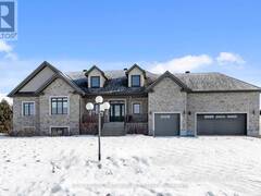 5617 MAKLYNNE WAY Ottawa Ontario, K0A 3H0