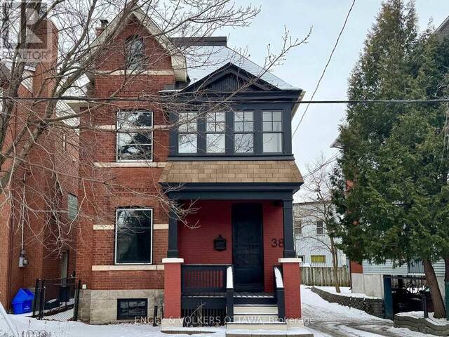 38 FOSTER STREET Ottawa Ontario, K1Y 3J4