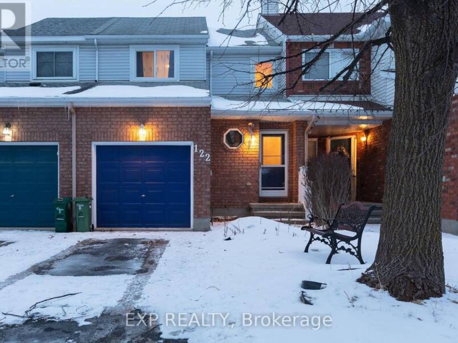 122 MARKLAND CRESCENT, Ottawa, Ontario K2G 5Z7