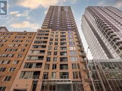 802 - 40 NEPEAN STREET Ottawa Ontario, K2P 0X5