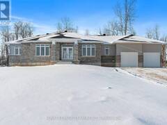 46 TENNANT DRIVE Smiths Falls Ontario, K7A 4S5