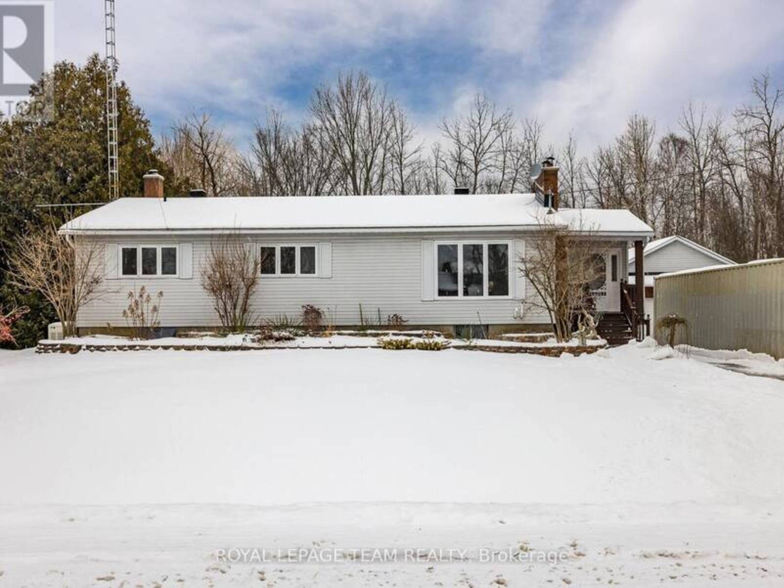 2491 FAIRMILE ROAD, Ottawa, Ontario K0G 1J0