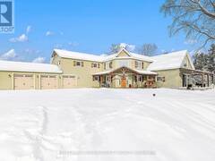 6548 CARP ROAD Fitzroy Ontario, K0A 2H0