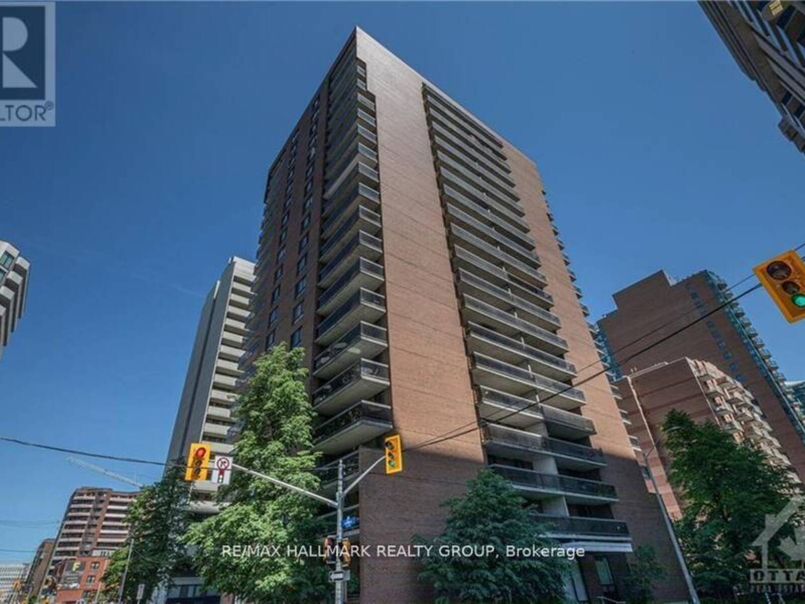 205 - 475 LAURIER AVENUE W, Ottawa, Ontario K1R 7X1