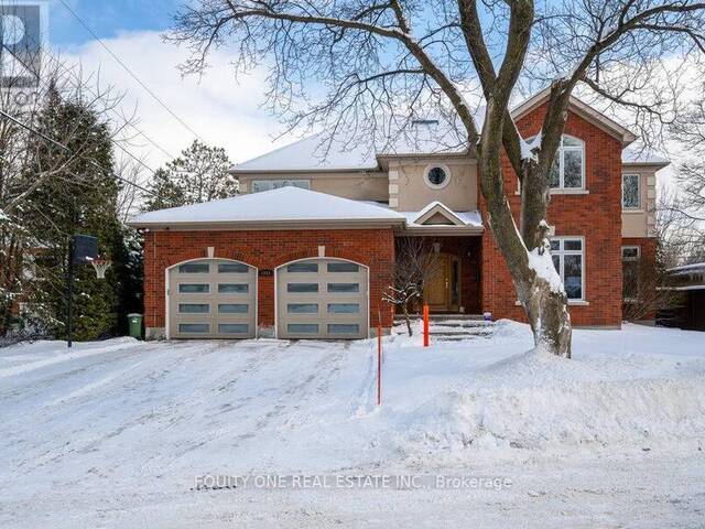 1853 RIDEAU GARDEN DRIVE Ottawa Ontario, K1S 1G5 - 4 Bedrooms Home For Sale