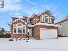 4 WHEATLEY COURT Ottawa Ontario, K2M 2V5