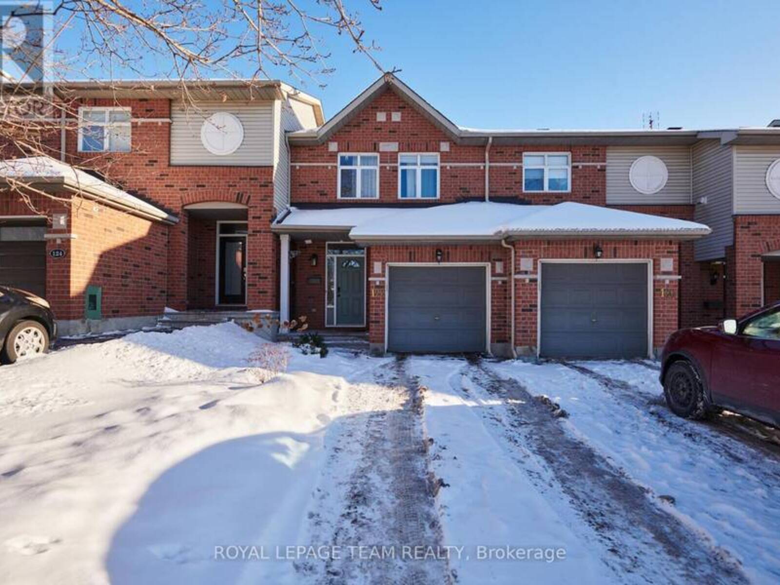 122 KIMBERWICK CRESCENT, Ottawa, Ontario K1V 1K7