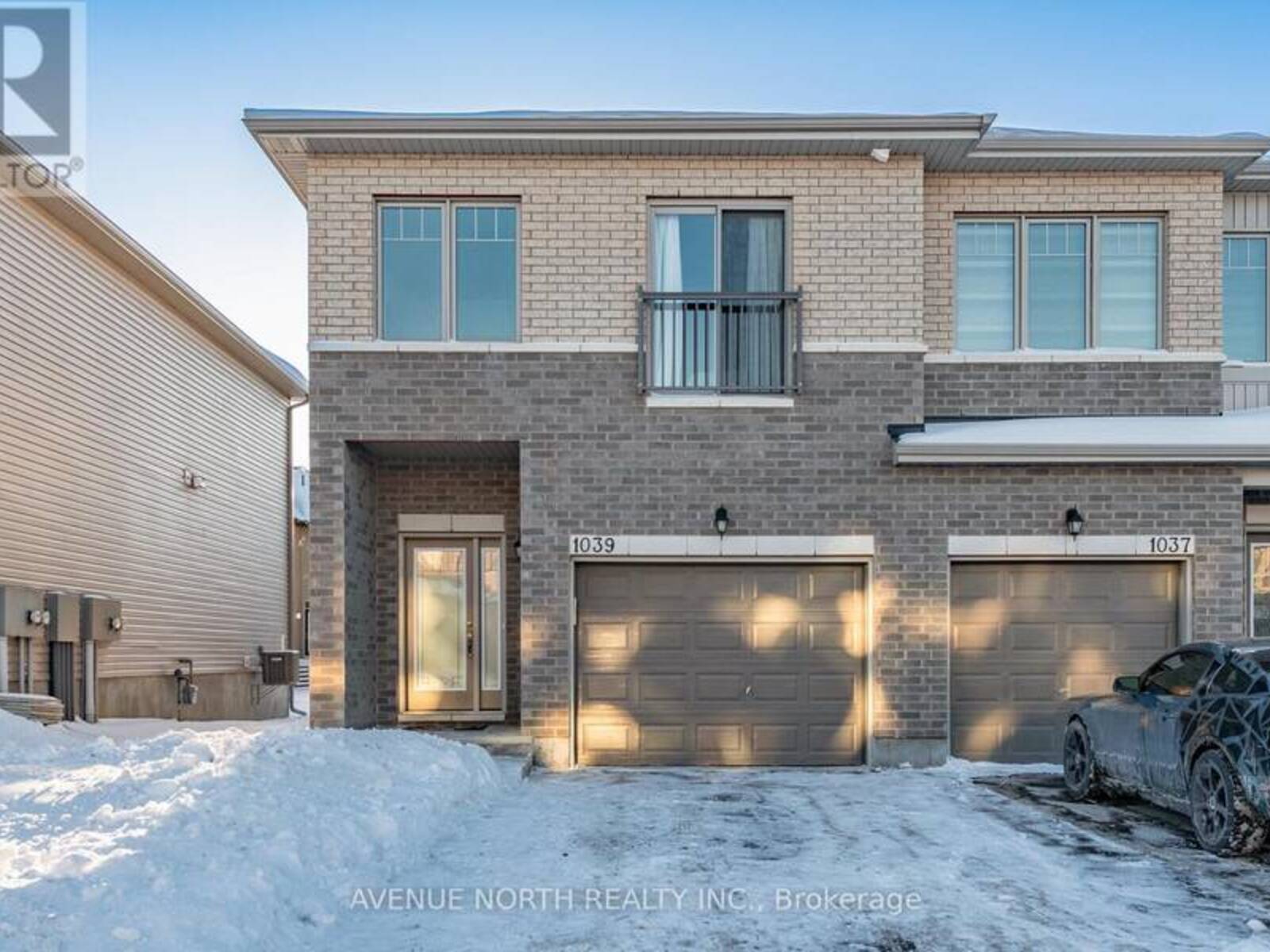 1039 CEDAR CREEK DRIVE, Ottawa, Ontario K1T 0B3