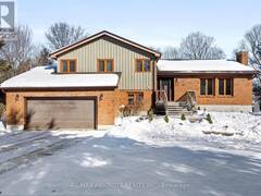 4 ROCKWOOD DRIVE McNab-Braeside Ontario, K0A 1G0