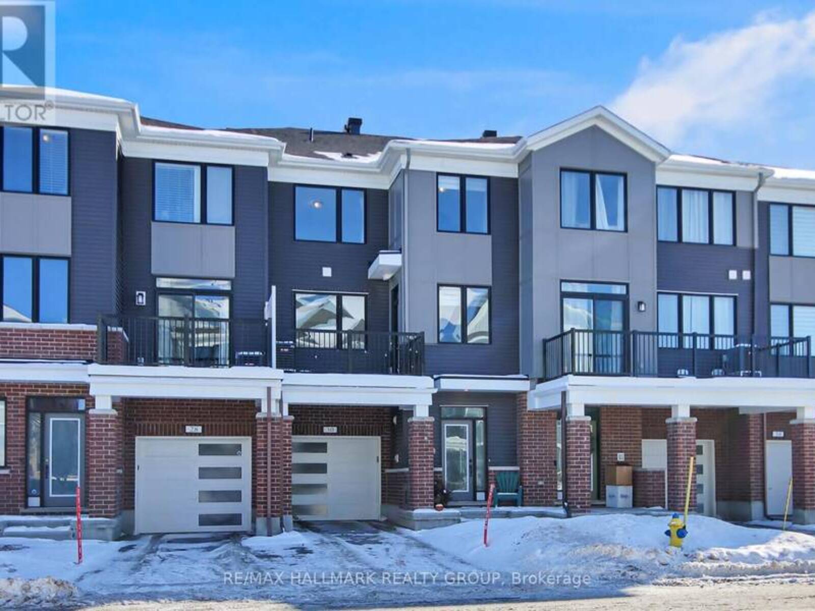 30 CASPIAN ROW, Ottawa, Ontario K2V 0R7