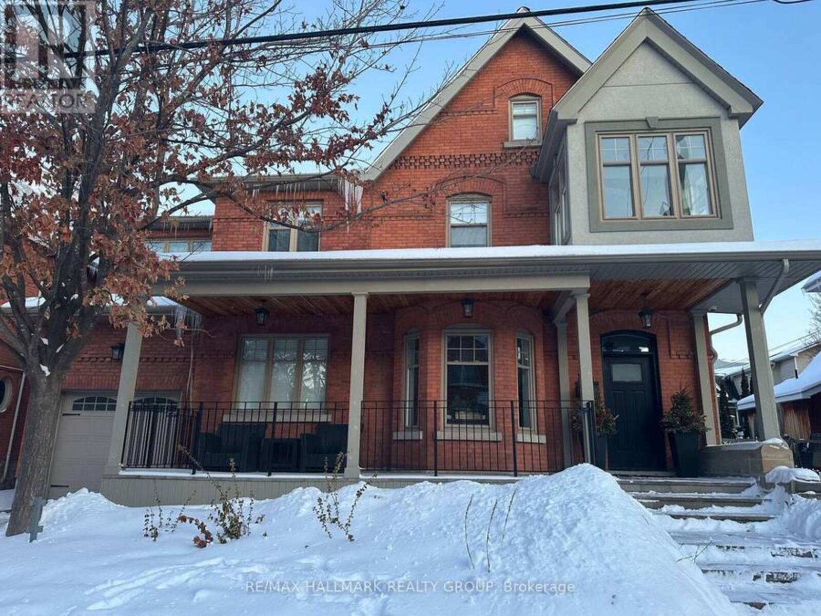 89 FOURTH AVENUE, Ottawa, Ontario K1S 2L1