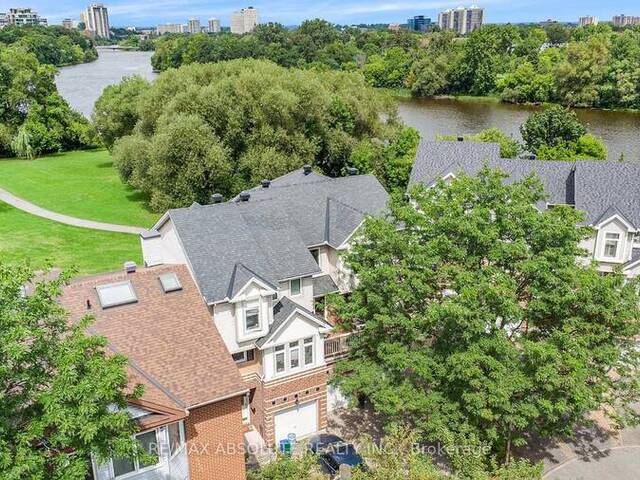 47 ROBINSON AVENUE Ottawa Ontario, K1N 8N8 - 4 Bedrooms Waterfront Home For sale