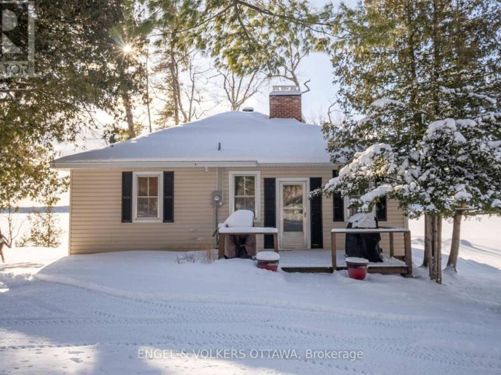 5349 CALABOGIE ROAD, Greater Madawaska, Ontario K0J 1H0